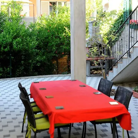 Topic Hill Apartament *