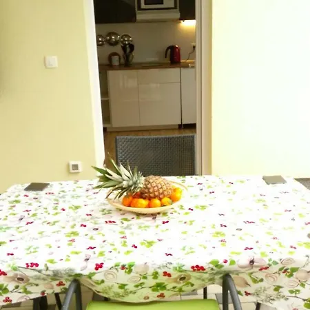 Apartament Topic Hill