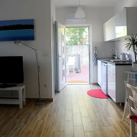 Topic Hill Apartment *
